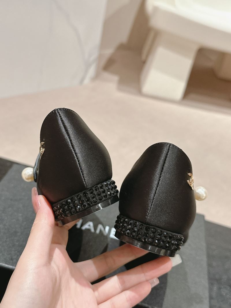 Chanel Low Shoes